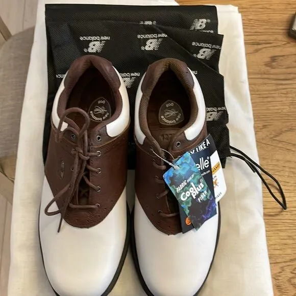 NEW BALANCE GOLF SHOES.  NEW.  SIZE 7 2E WIDE.