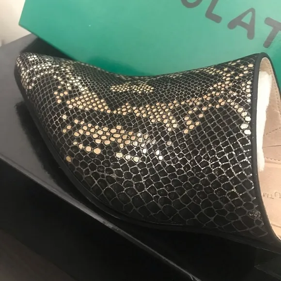 New Chocolat blu Clint shoes 7 black gold