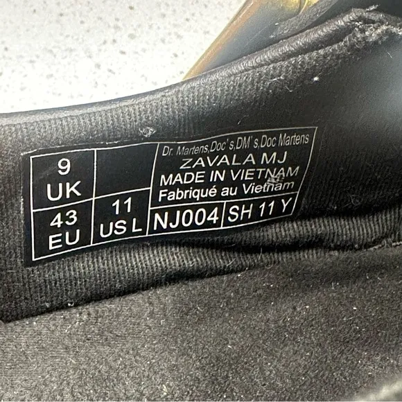 NEW Dr. Martens Zavala MJ Buckle Mary Jane Shoes Black Women Sz 11 UK 9