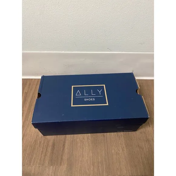 New In Box Ally NYC Shoes Leopard Suede Lower Block Heel, Fierce Sz 9.5