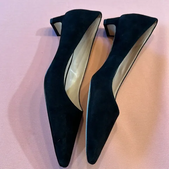 New Kate Spade Suede Shoes. Black. Size 8.