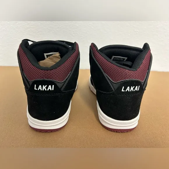 NEW! Lakai Skateboard Shoes Sneakers Telford Black/Burgundy Suede Size 4 Youth