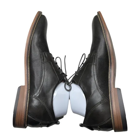 New Madden men shoes Size 8.5 NEW
