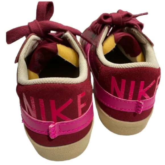 NEW Nike men’s sneakers shoes size 12 wine red