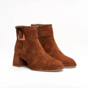 NEW SOFTWAVES women's ligia bootie in tobacco