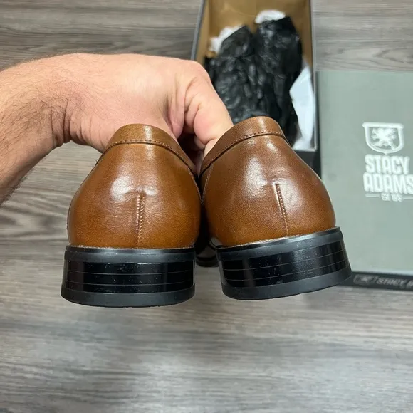 NEW Stacy Adams Cognac &amp; Tan Wingtip Loafers 9 M