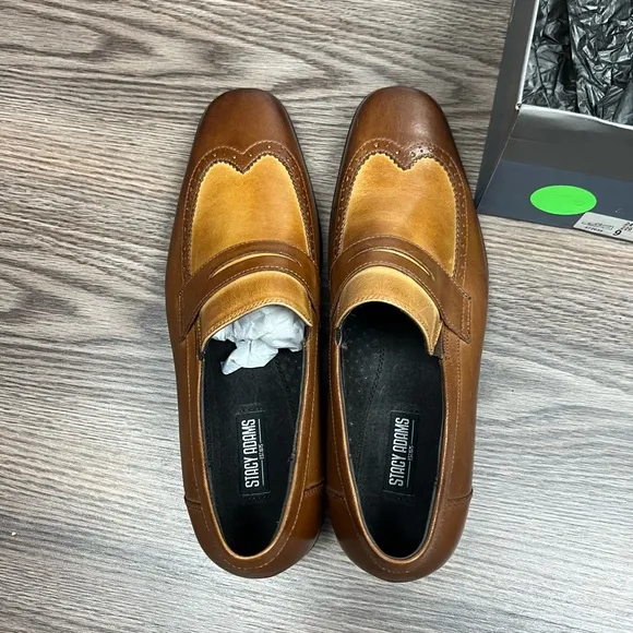 NEW Stacy Adams Cognac &amp; Tan Wingtip Loafers 9 M