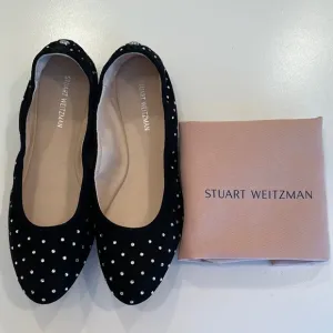 New Stuart Weitzman Black Suede Rhinestone Embellished Shoes. Size 7B.