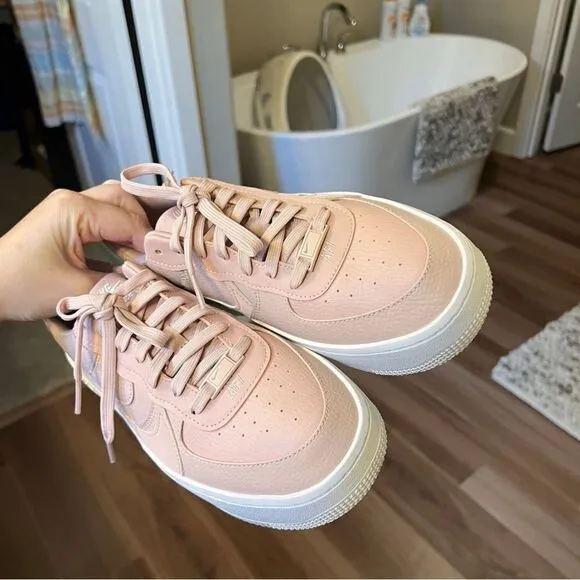 NEW Women’s Size 9 Nike Air Force 1 PLT.AF.ORM Pink Oxford Womens Sneakers