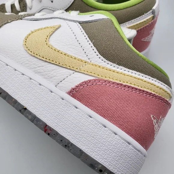 NEW Youth 6 | Women 7.5 Air Jordan 1 Low SE 'Pastel' - DJ0341-100