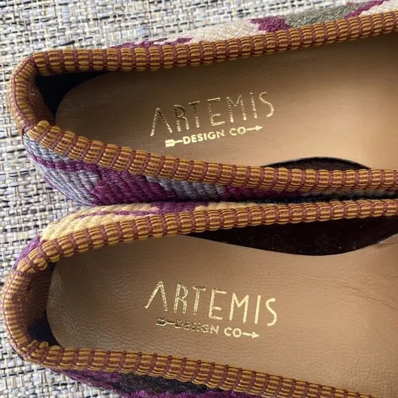 NEW  Artemis  loafers