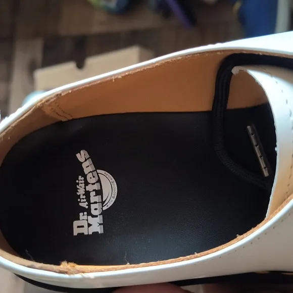 NIB Dr. Martens 1461 Quad White Smooth Leather Platform Sz 7 Women EU 38