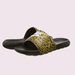 NIB Nike Victori One Slide Print Women's Sandal Shoes