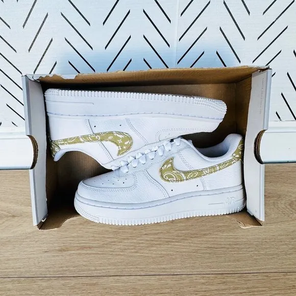 🤩Nike Air Force 1 07 Size 5 Women Shoes Essential White Paisley DJ9942-101 New