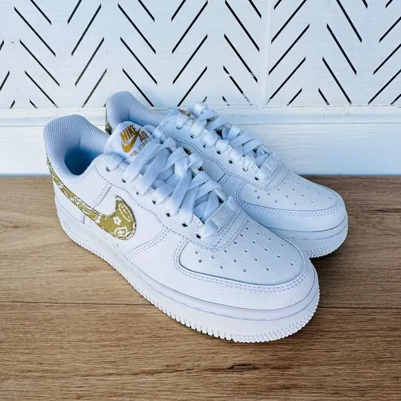 🤩Nike Air Force 1 07 Size 5 Women Shoes Essential White Paisley DJ9942-101 New
