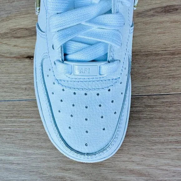 🤩Nike Air Force 1 07 Size 5 Women Shoes Essential White Paisley DJ9942-101 New