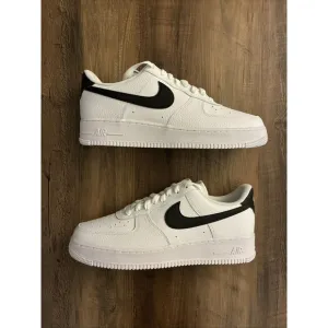Nike Air Force 1 Low Men Size 12 White/Black Pebbled Leather (CT2302 100)