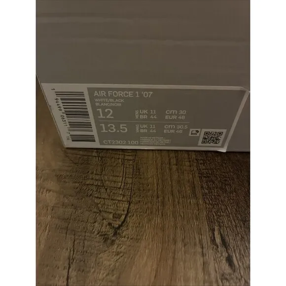 Nike Air Force 1 Low Men Size 12 White/Black Pebbled Leather (CT2302 100)