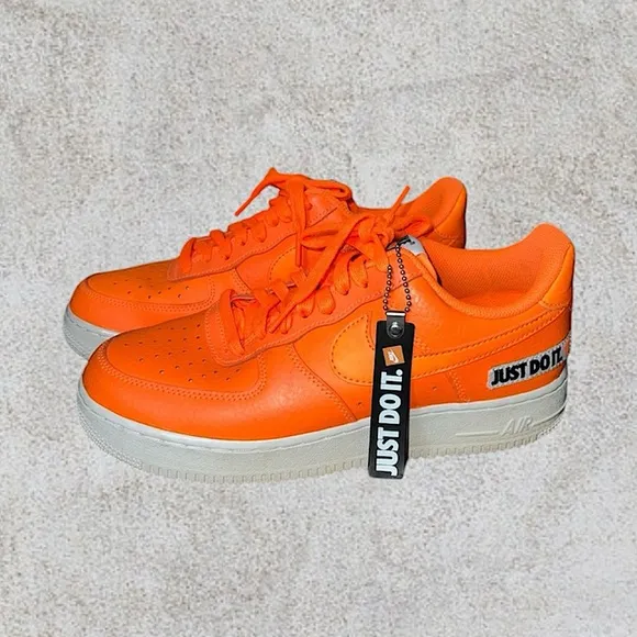 Nike Air Force 1 Low 'Total Orange' 2018 Sneaker Pumpkin Black Just Do It Shoes