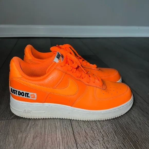 Nike Air Force 1 Low 'Total Orange' 2018 Sneaker Pumpkin Black Just Do It Shoes