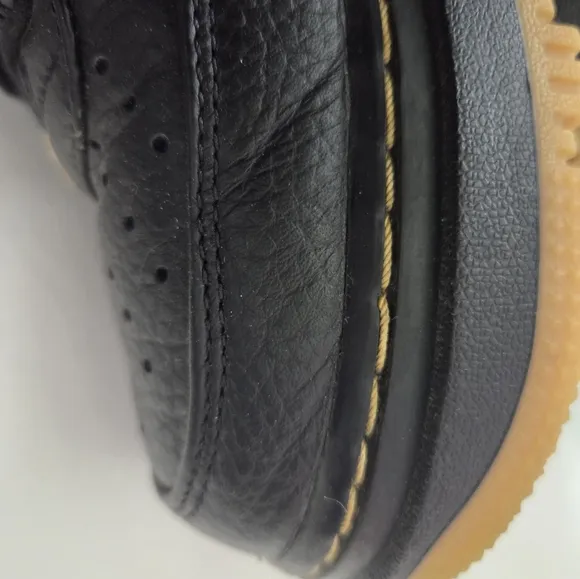Nike Air Force 1 Luxe DB4109-001 Men's Black and Tan Sneakers
