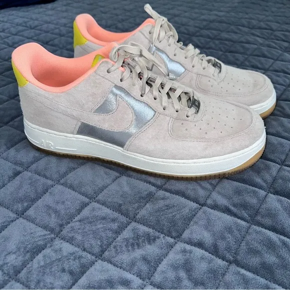 Nike Air Force 1 Women 10 Beige Suede 07 Prm Metallic Silver Shoes Sneakers