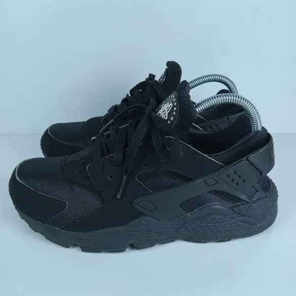 Nike Air Huarache Sneakers Mens 8 Triple Black Athletic Shoes Lace-Up Casual