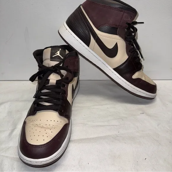 Nike Air Jordan 1 Mid SE PARIS YMCA Brown Suede Sand Men's FZ4359-200 Size 11.5