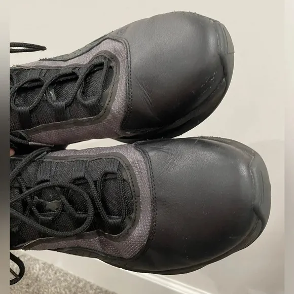 Nike Air Jordan 11 CMFT low in black anthracite, men's size 10