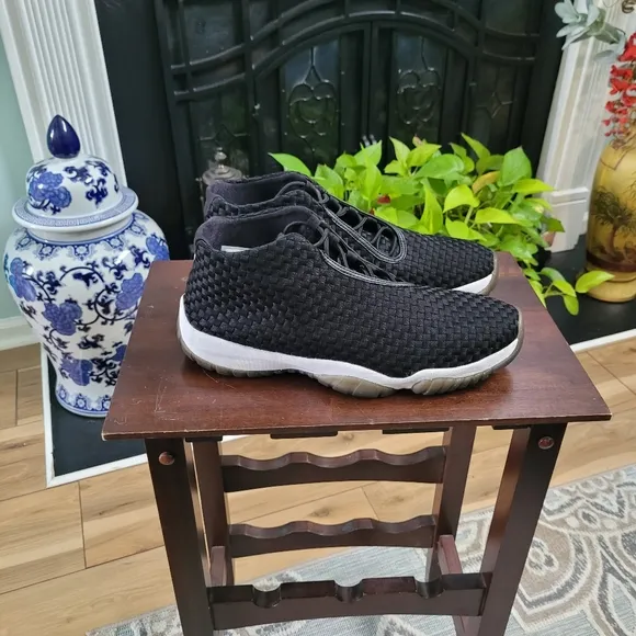 Nike Air Jordan futures low