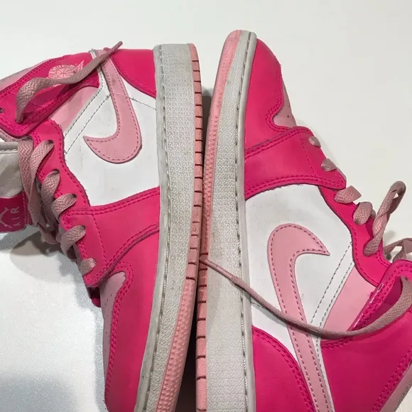 🪻Nike Air Jordan Kid’s Leather Shoes, Size 4Y