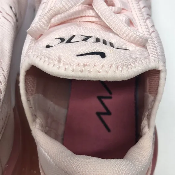 Nike Air Max 270 Light Soft Pink Running AH6789-604 USED Size 5.5