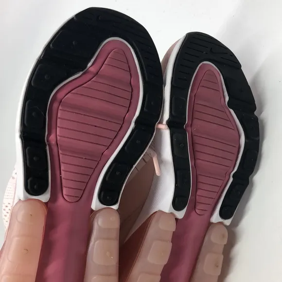 Nike Air Max 270 Light Soft Pink Running AH6789-604 USED Size 5.5