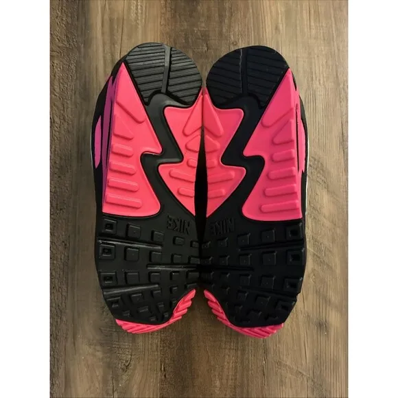 Nike Air Max 90 Men Size 9.5 Black Grey Hyper Pink Shoes DM0029-010 New