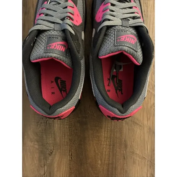 Nike Air Max 90 Men Size 9.5 Black Grey Hyper Pink Shoes DM0029-010 New