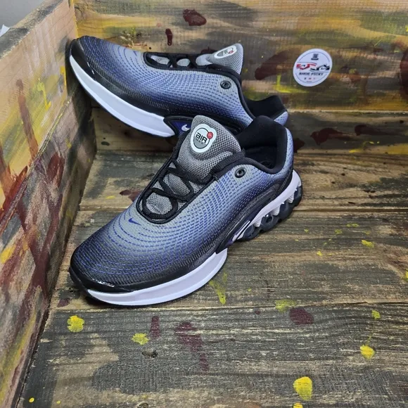 Nike Air Max DN SE Lt Grey/Blue Kids Youth Shoes Sz 6.5y =Women 8 New HQ4873-001