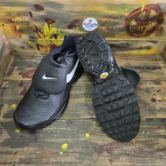 Nike Air Max Plus Tiempo Shoes Black HF0074-001 Women's Size 13 New