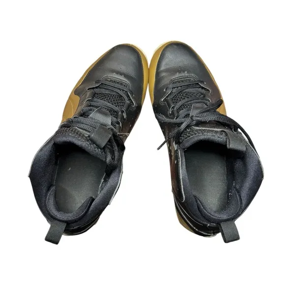Nike Air Max Wavy Black and Gold