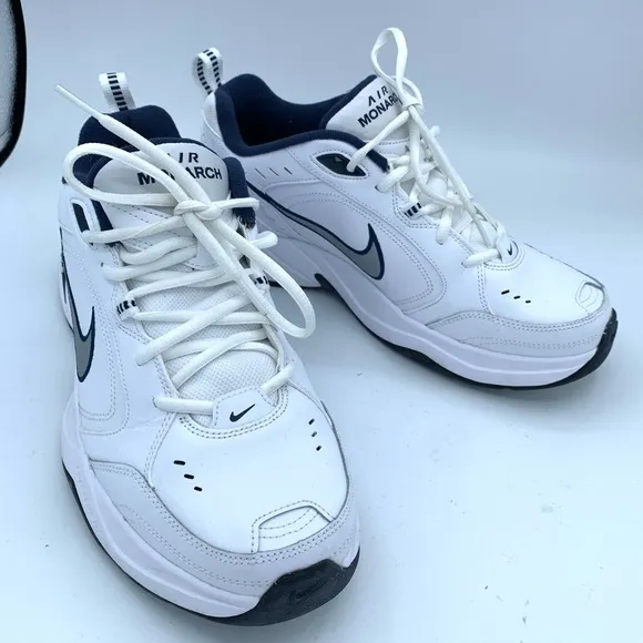 NIKE AIR MONARCH SHOES Men SIZE 10.5