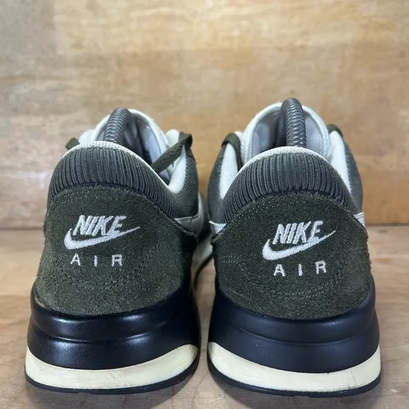 Nike Air Odyssey SUEDE Mens Size 8.5 Shoes Sneakers Cargo Khaki/Sail/Wolf Grey
