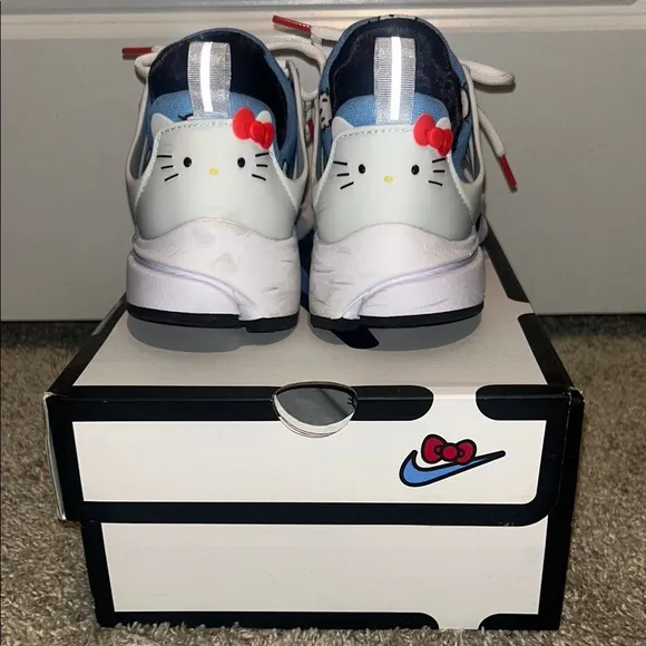 Nike Air Presto Hello Kitty Blue Sneakers