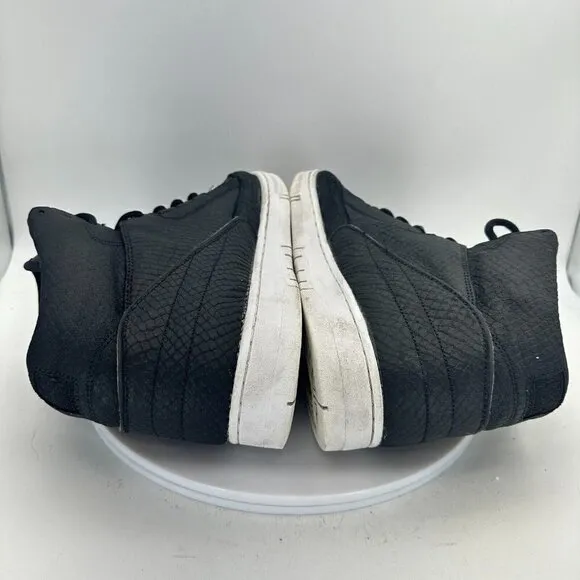 Nike Air Python DSM Dover Street Market Black White Men Shoes 646105-001 Size 12