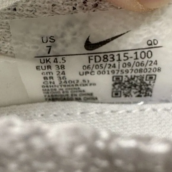 Nike Air Zoom Alphafly NEXT% 3 White Vivid Grape W Run FD8315-100 Size 7 Women