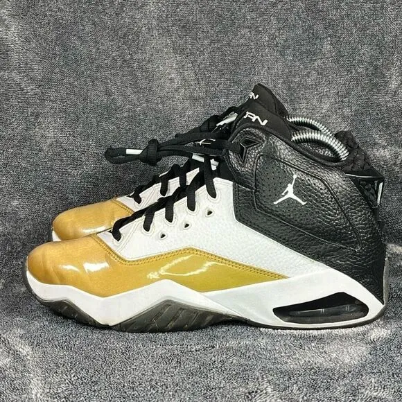 Nike Air Jordan B Loyal Basketball Shoes White Black Gold, Boy size 7Y/ Women sz