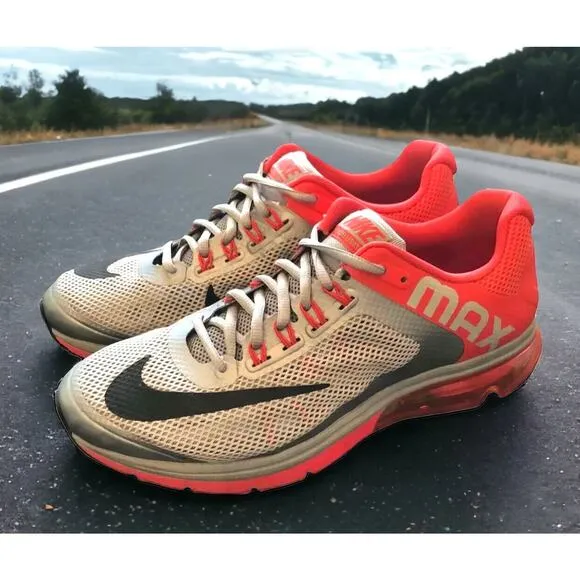 NIKE AIRMAX EXCELLERATE Grey Red Flex Run Shoes RARE Mens 9.5 Fast Ship