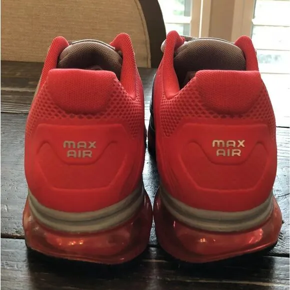 NIKE AIRMAX EXCELLERATE Grey Red Flex Run Shoes RARE Mens 9.5 Fast Ship