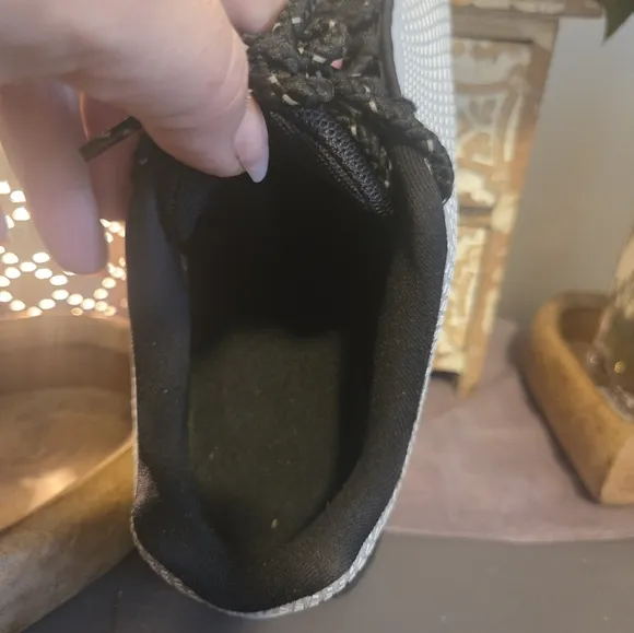 Nike Black and Gray Athletic Shoes with Sleek Design