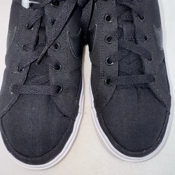 Nike Black and White Court Legacy Mule-Women’s Size 7