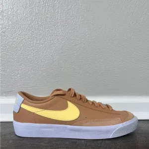Nike Blazer Low '77 (GS) Amber Brown/Melon Tint Sneaker 7Y/Women 8.5 DA4074 200