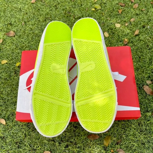 Nike Blazer low white yellow shoes